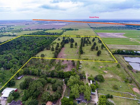 TBA Fm 1960 Dayton TX 77535
