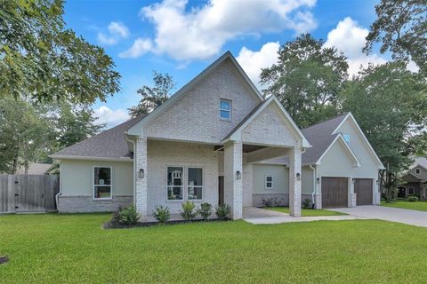 A home in Conroe