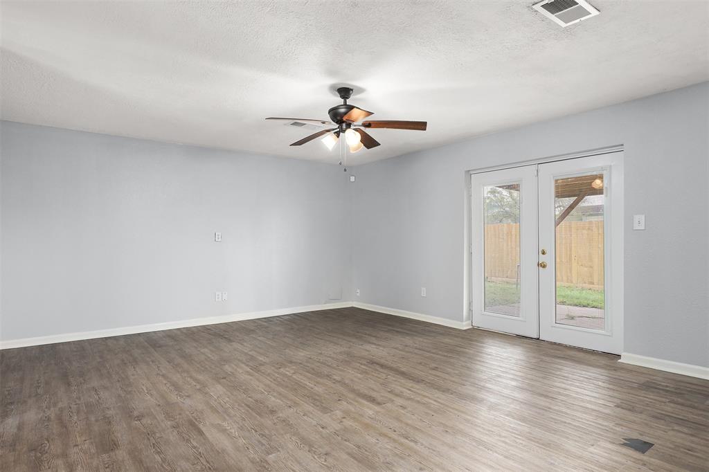 2607 16th Avenue, Texas City, Texas image 10
