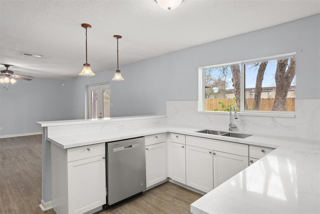 2607 16th Avenue, Texas City, Texas image 12