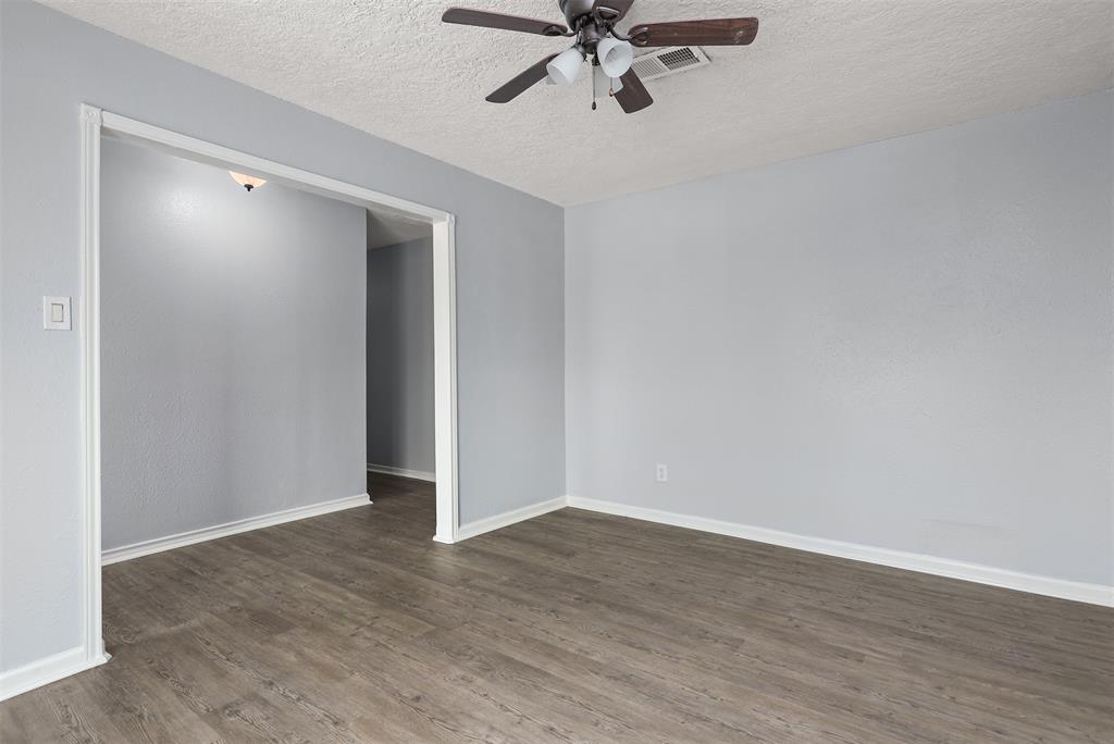 2607 16th Avenue, Texas City, Texas image 6