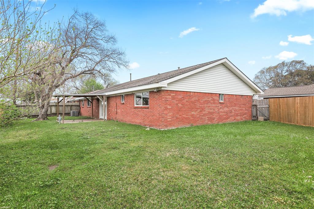 2607 16th Avenue, Texas City, Texas image 25