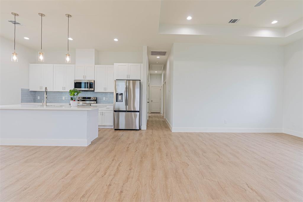 4206 Mason Drive, Galveston, Texas image 6