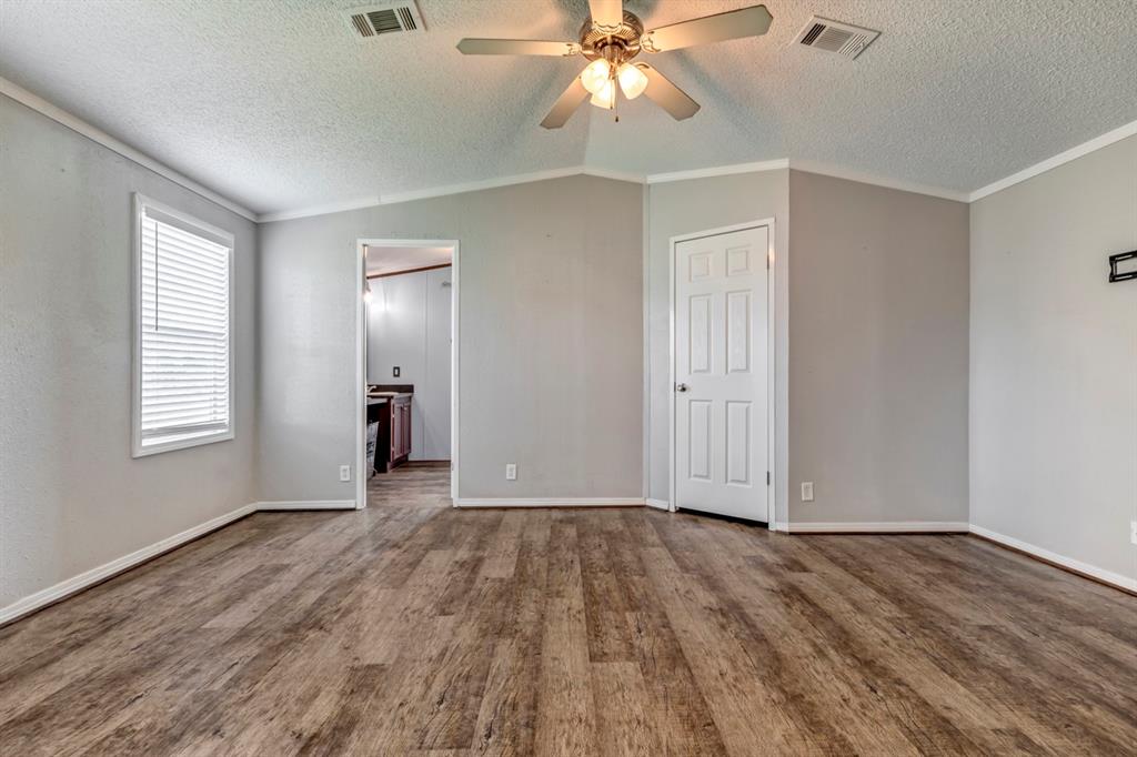 1002 Smokey Lane #A, Crosby, Texas image 13
