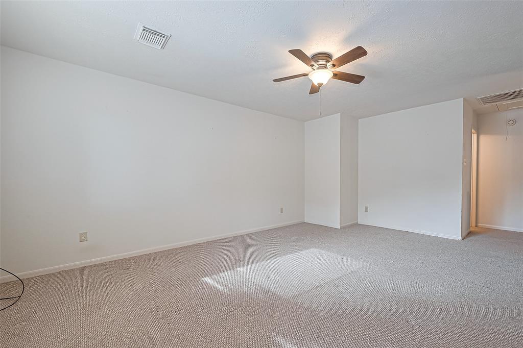 20415 Drakewood Drive, Katy, Texas image 27