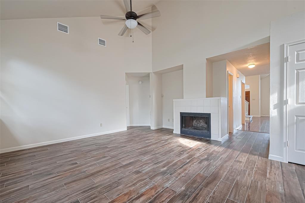 20415 Drakewood Drive, Katy, Texas image 10