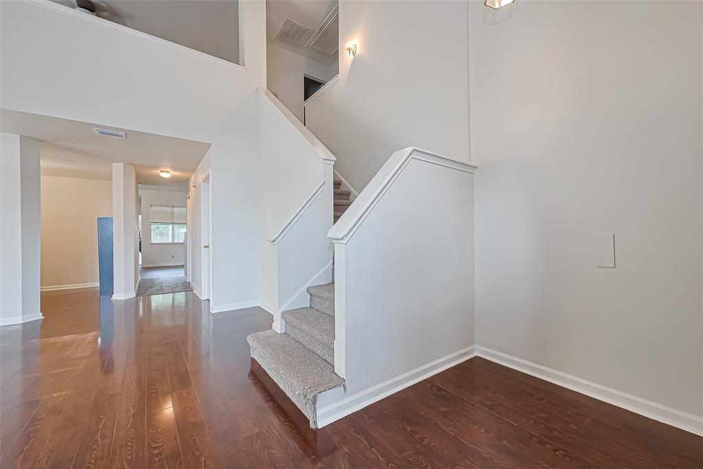 20415 Drakewood Drive, Katy, Texas image 6