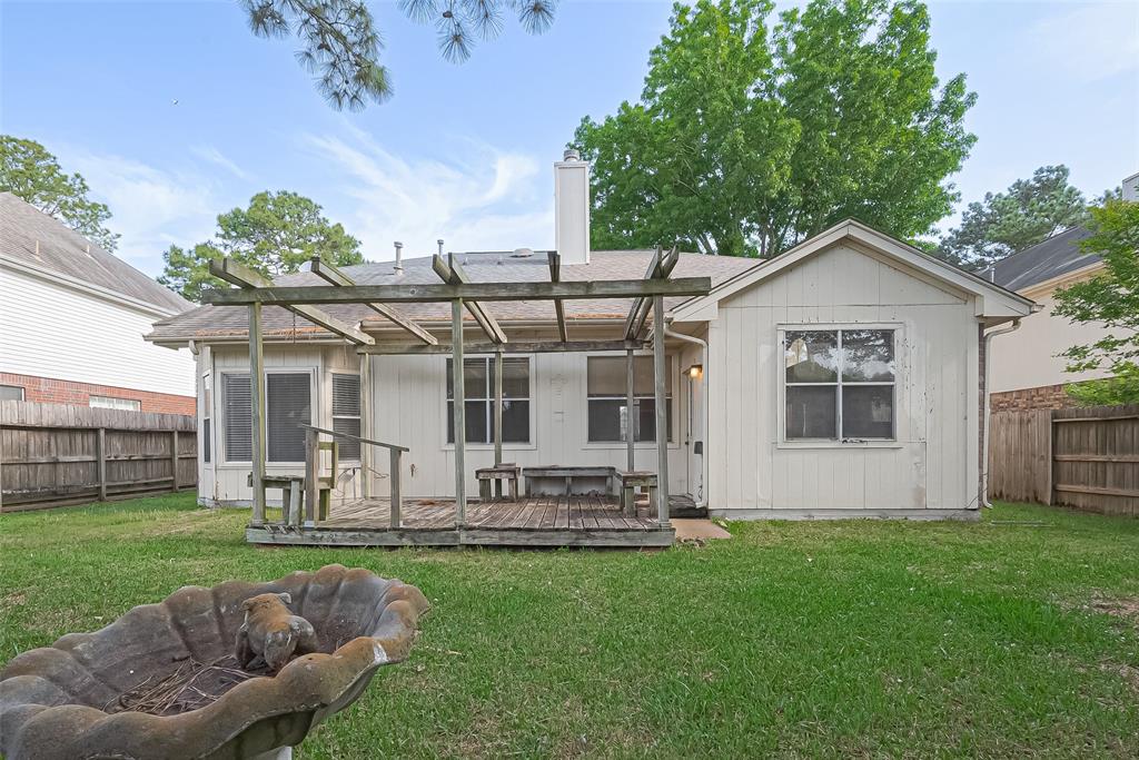 20415 Drakewood Drive, Katy, Texas image 45