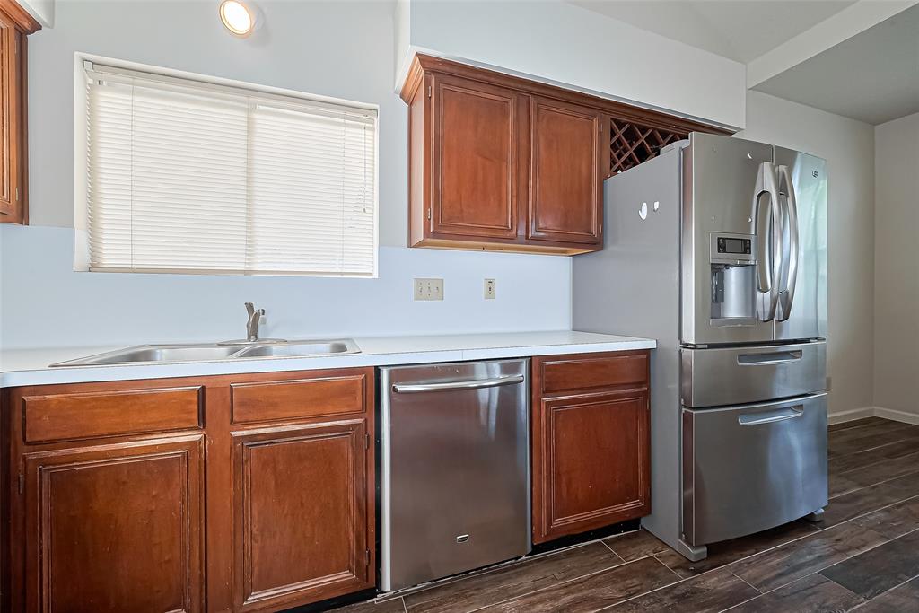 20415 Drakewood Drive, Katy, Texas image 17