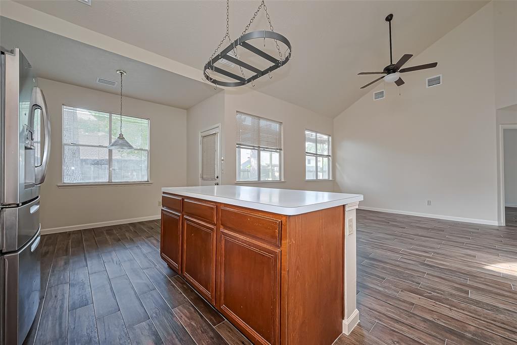 20415 Drakewood Drive, Katy, Texas image 18