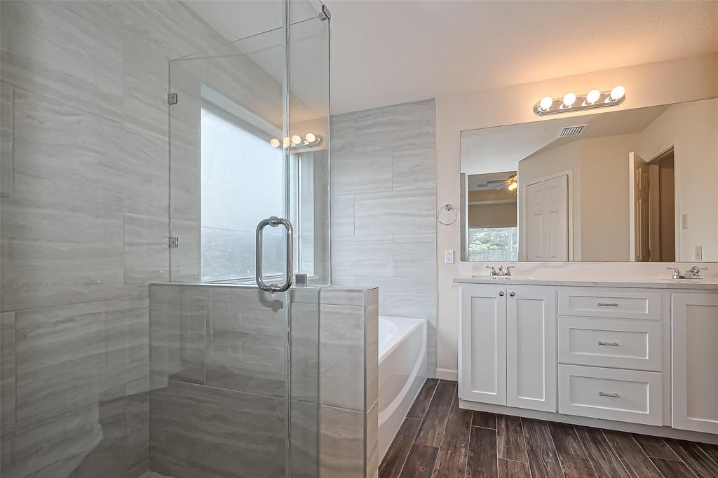 20415 Drakewood Drive, Katy, Texas image 38