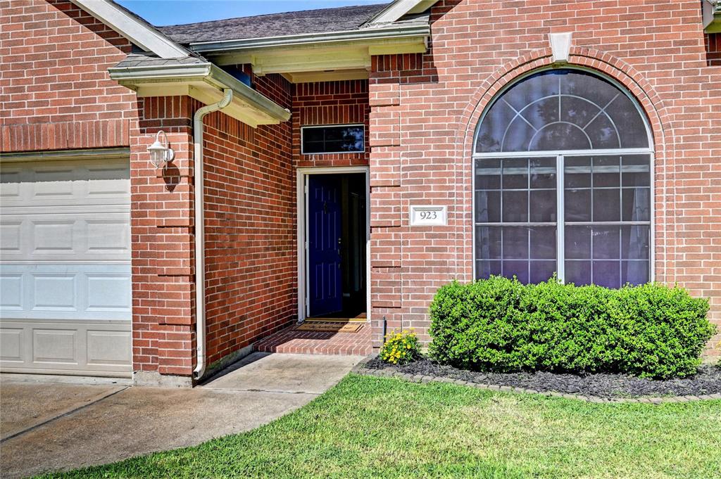 923 Garrett Drive, Magnolia, Texas image 6