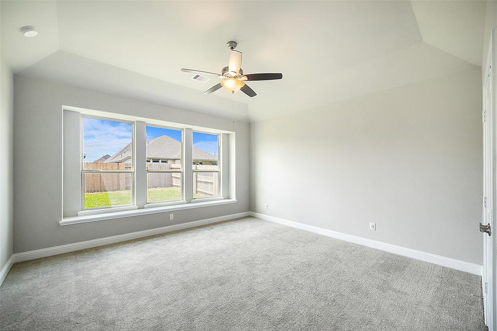 6226 Lost Ridge Lane, Richmond, Texas image 9