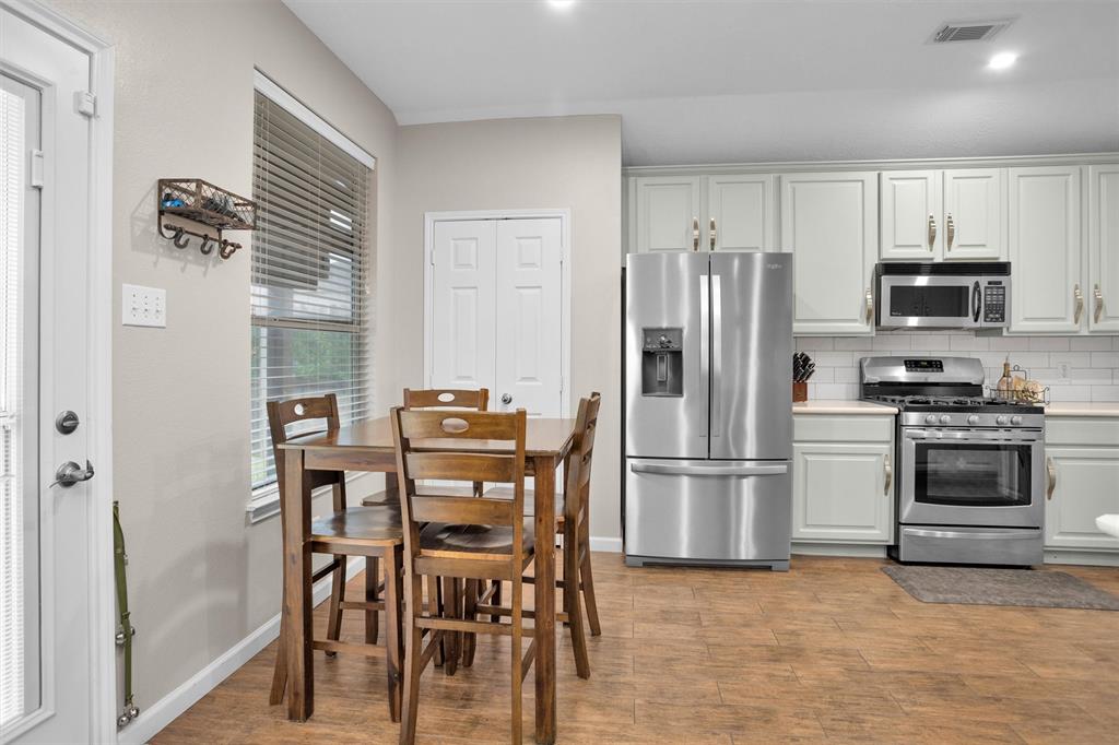 201 Cedar Lake Drive, League City, Texas image 15