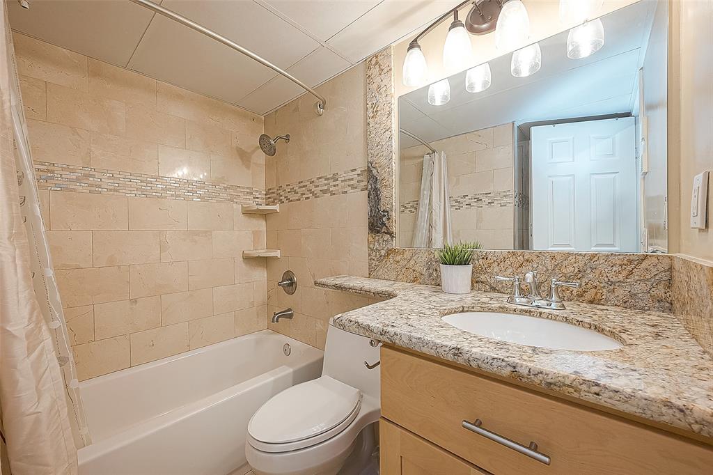 6102 Seawall Boulevard #252, Galveston, Texas image 8