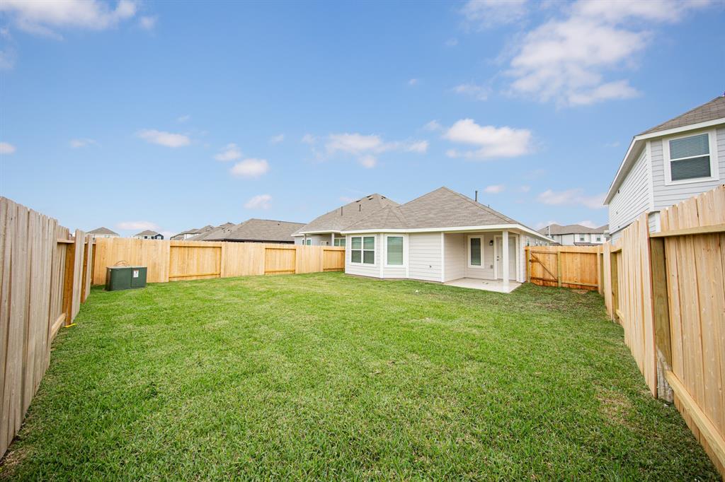 5130 Shelby Katherine Drive, Rosharon, Texas image 17