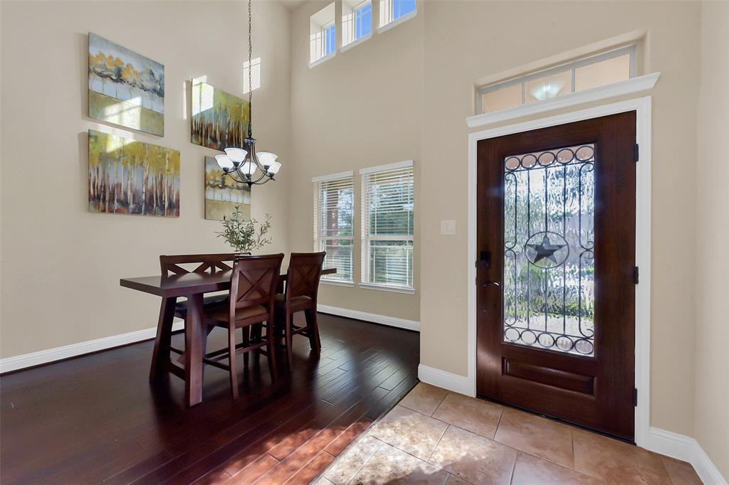 6 Muthill Circle