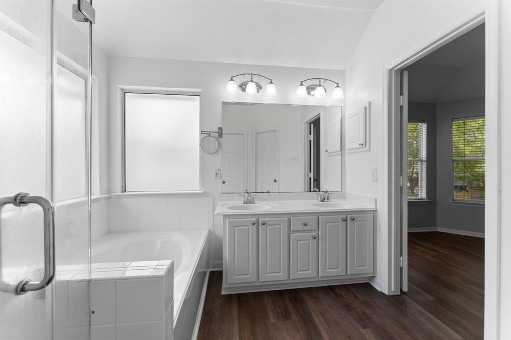 50 S Willow Point Circle, The Woodlands, Texas image 26