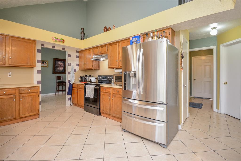 6939 Fox Mesa Lane, Humble, Texas image 8