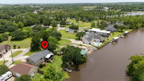 Photo of 240 Berwick Drive, Bridge City, TX 77611 (MLS # 80119447) Photo of 240 Berwick Drive, Bridge City, TX 77611 (MLS # 80119447)