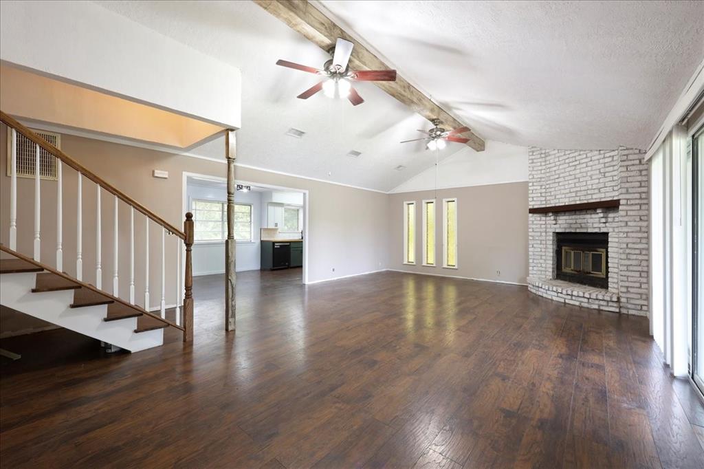 240 Berwick Drive, Bridge City, Texas image 5