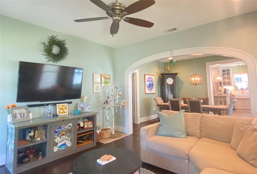3814 Avenue O 1/2, Galveston, Texas image 9