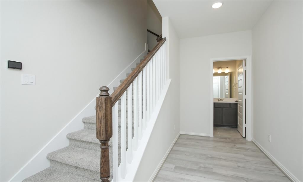 3607 Shire Valley Drive, Missouri City, Texas image 3