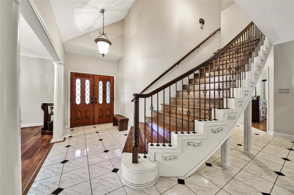 35 Indian Clover Drive
