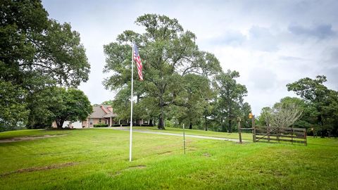 1359 Rock Island Road Moscow TX 75960