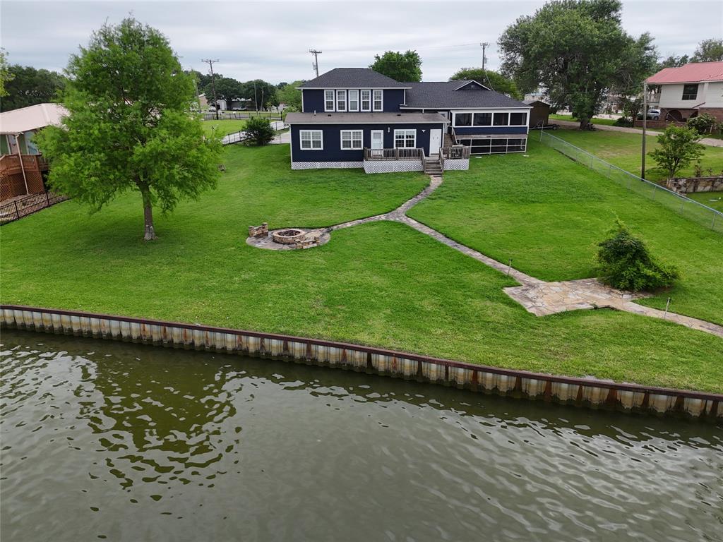 470 Weavers Cove, Livingston, Texas image 10