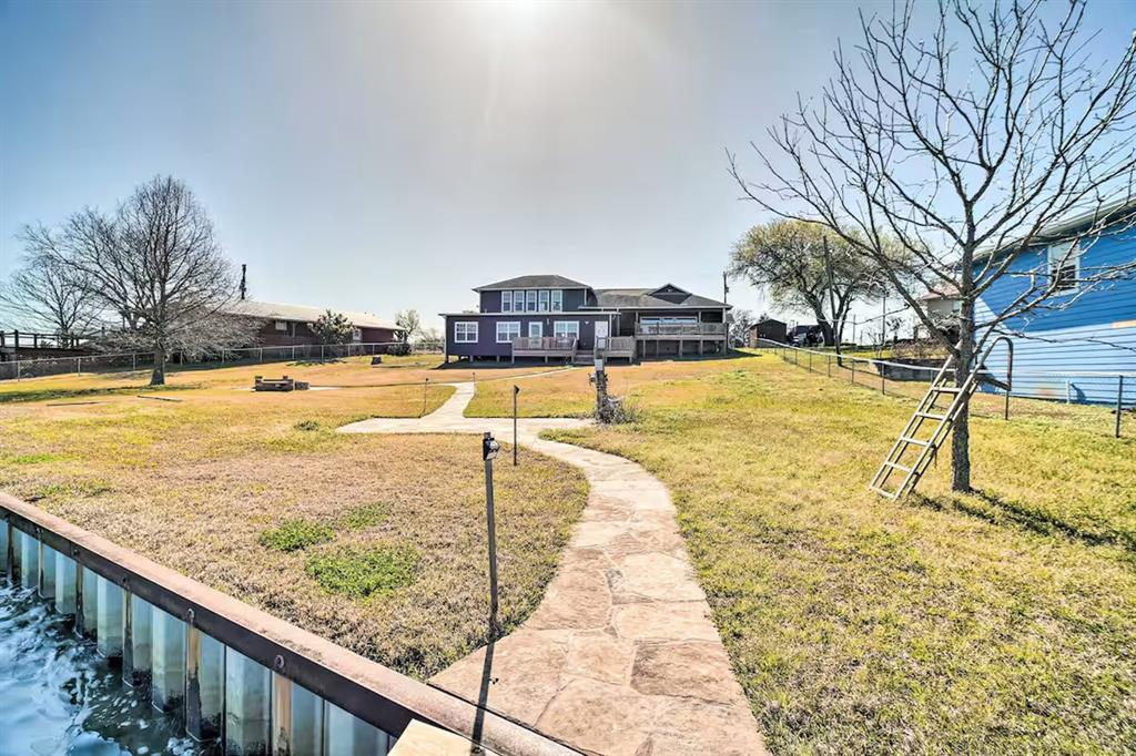 470 Weavers Cove, Livingston, Texas image 35