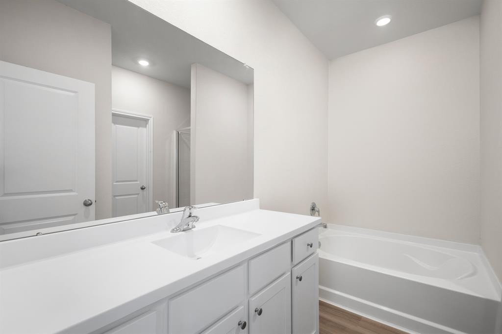 400 Tejas Trail, Waller, Texas image 15