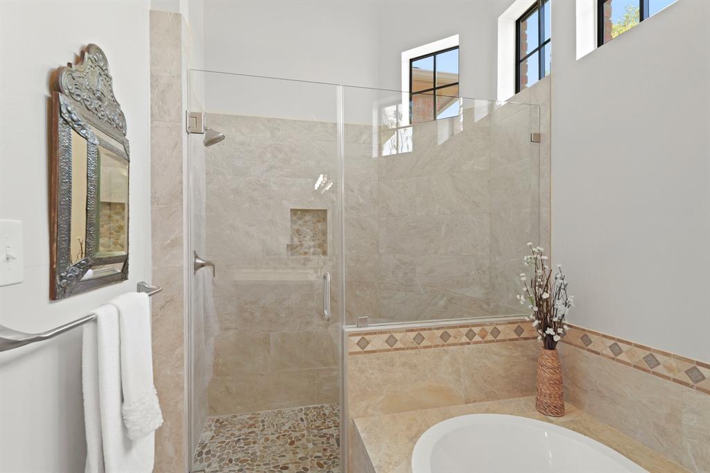 4834 Lake Village Drive, Fulshear, Texas image 24