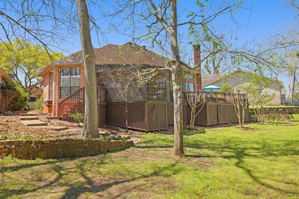 4834 Lake Village Drive, Fulshear, Texas image 35