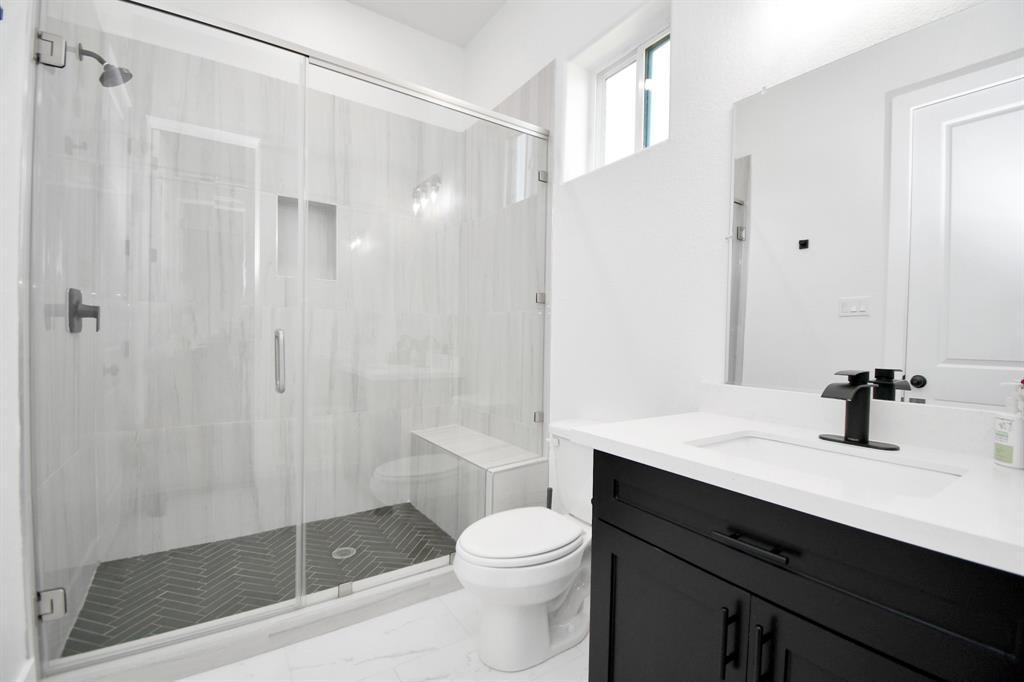 17739 Shiloh Ridge Drive, Rosharon, Texas image 31