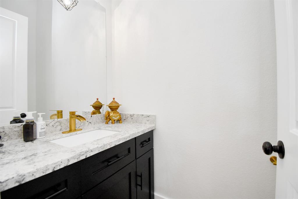 17739 Shiloh Ridge Drive, Rosharon, Texas image 25