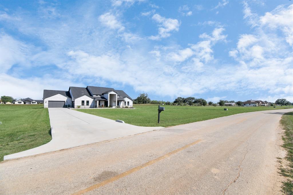 17739 Shiloh Ridge Drive, Rosharon, Texas image 3