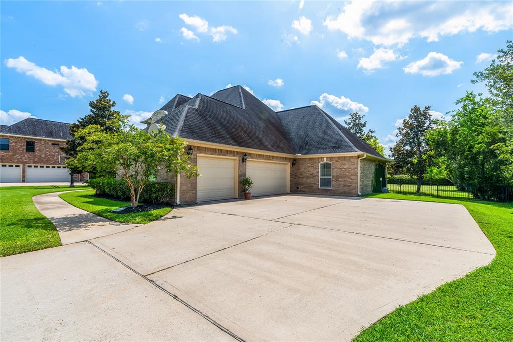 2509 Creektrail Lane Ln, Richmond, Texas image 2