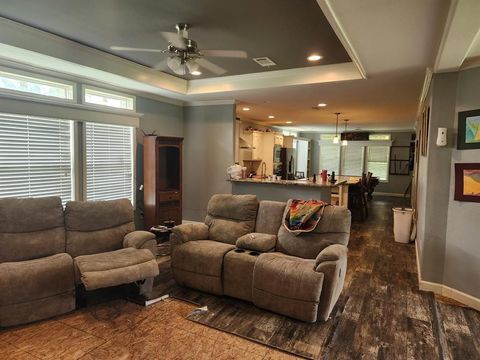 2984 Johnson Lane Madisonville TX 77864