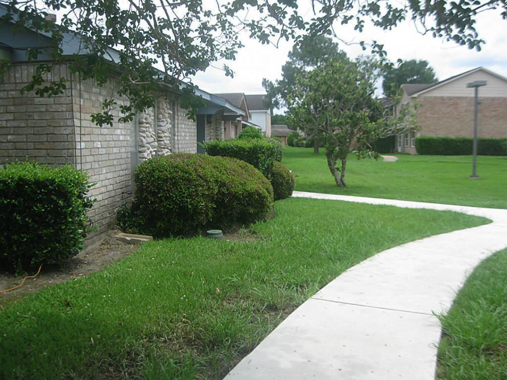 6845 Chasewood Drive