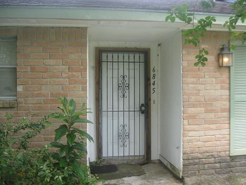 6845 Chasewood Drive Missouri City TX 77489