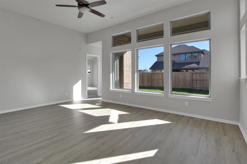 2822 Sapphire Hills Drive, Iowa Colony, Texas image 16