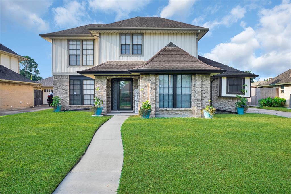 View Pasadena, TX 77505 house