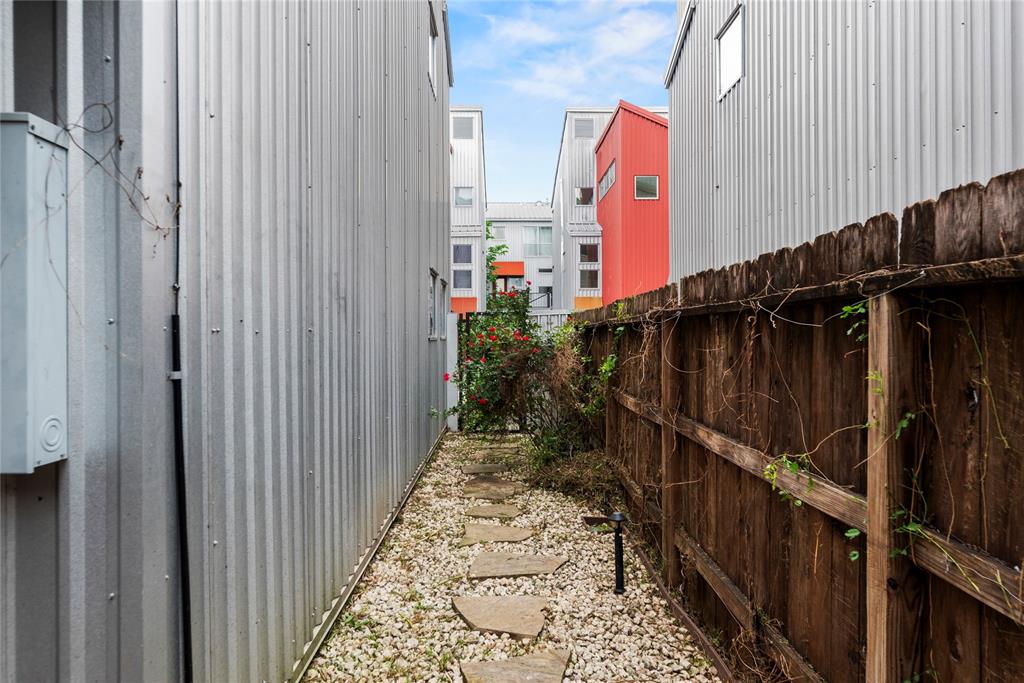 6961 Ardmore Street, Houston, Texas image 10