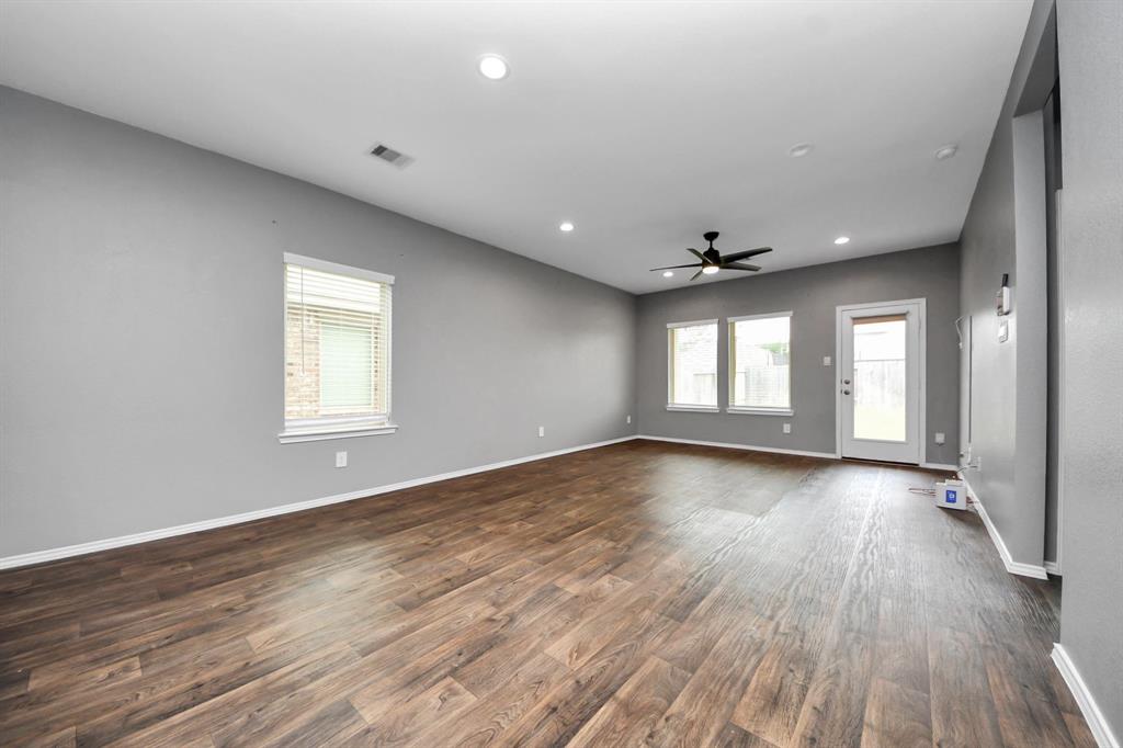 22619 Goose Pasture Lane, Spring, Texas image 12