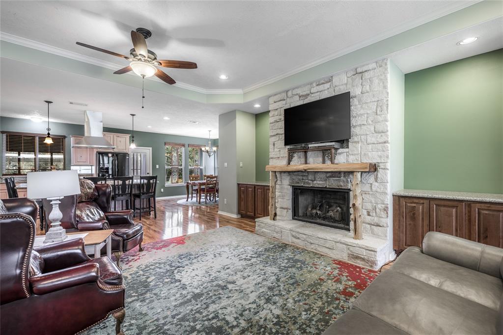 6341 Wynne Lane, Round Top, Texas image 4