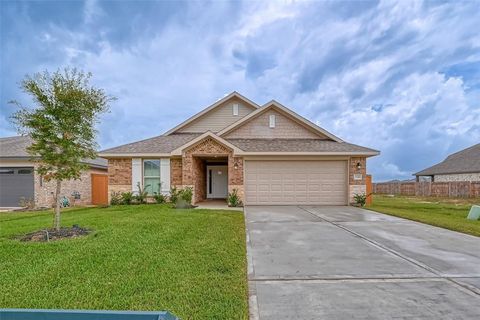 A home in Angleton