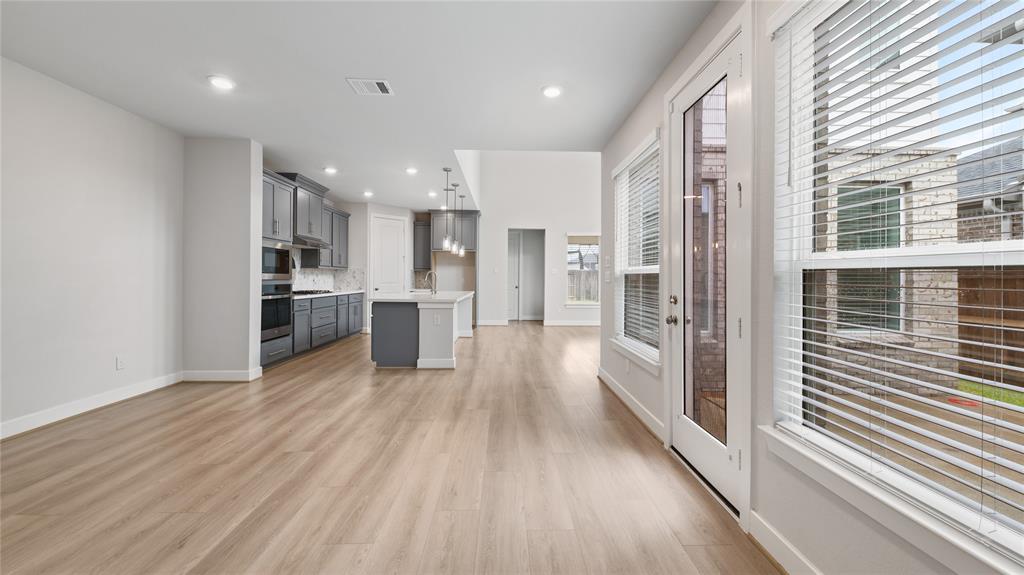 8422 Harrington Grove Trail