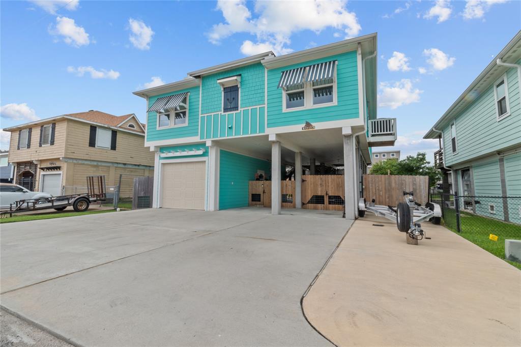 1003 Redfish Street