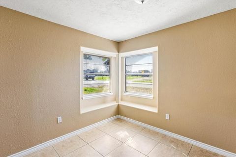 A home in Seabrook